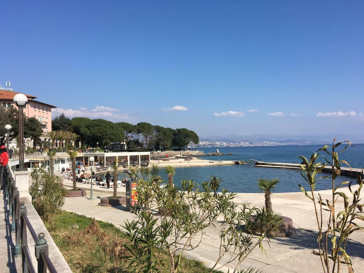 Apartment Andreja, Opatija City Center Luaran gambar